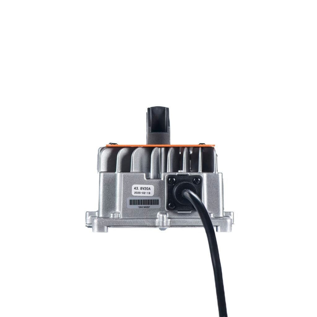 Încărcător LiFePO4 43.8V20A impermeabil (IP65)