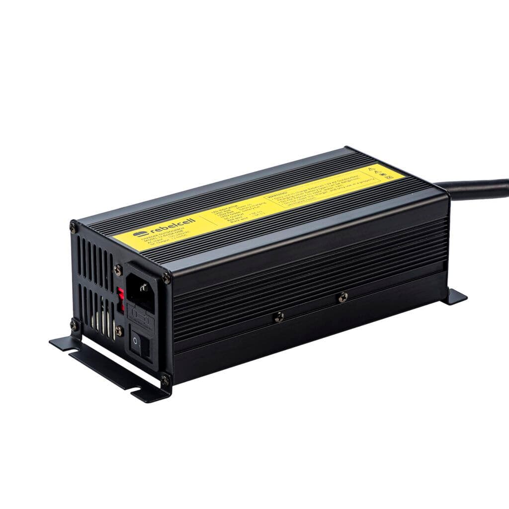 Încărcător litiu 12.6V20A pentru Outdoorbox