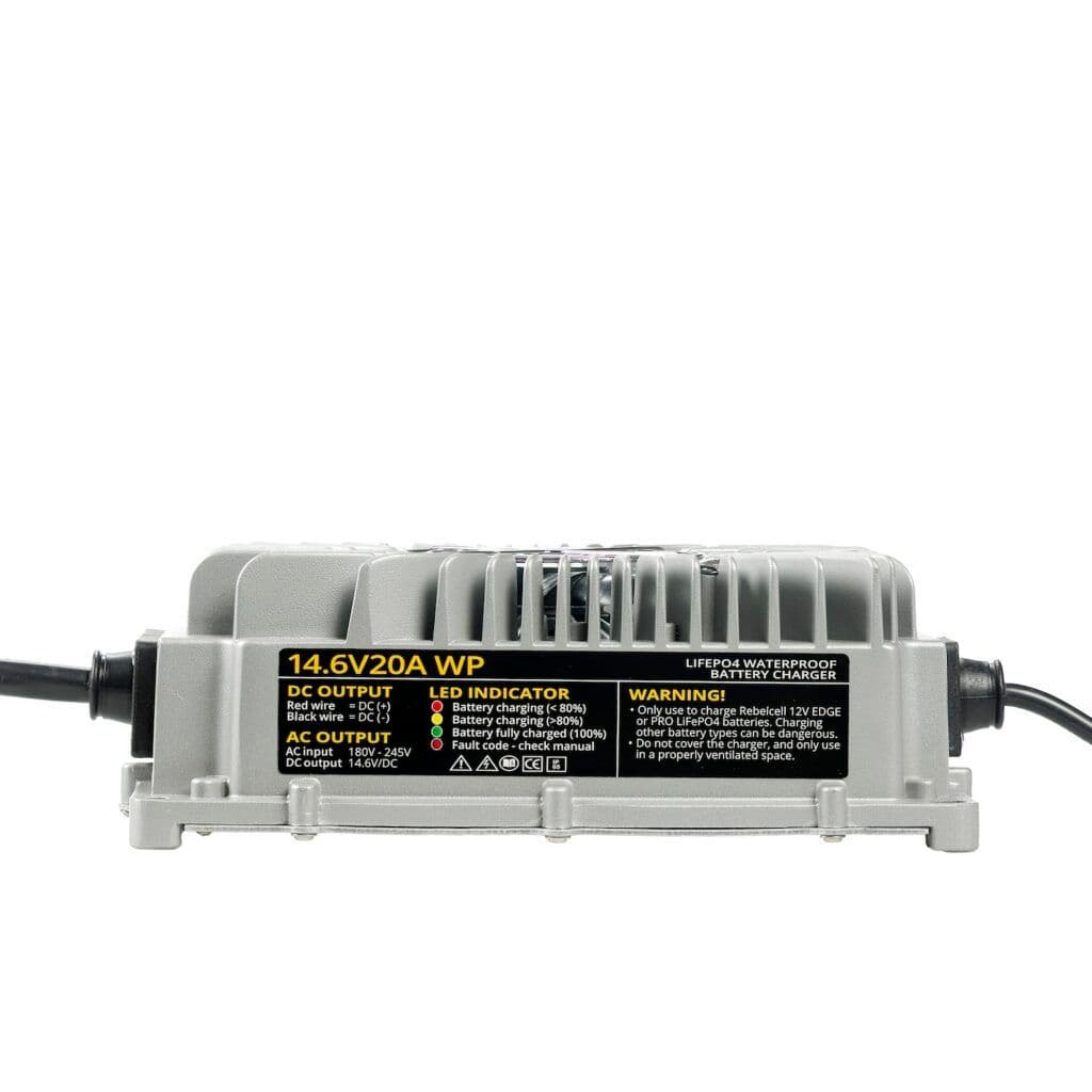 14.6V20A LiFePO4 charger waterproof (IP65) 3