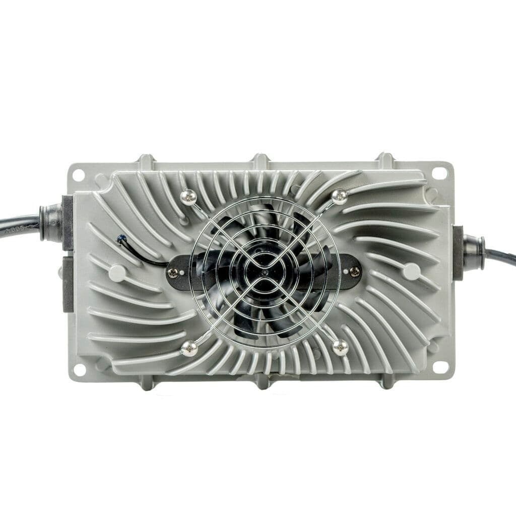 14.6V20A LiFePO4 charger waterproof (IP65) 2